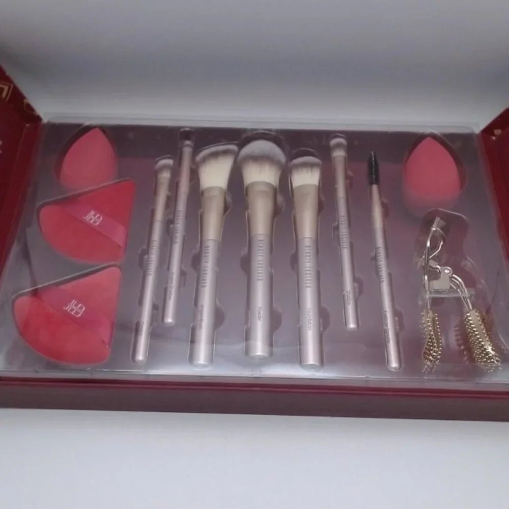 JLB‎ Luminous 12-Piece Makeup Essentials Collection – NEW